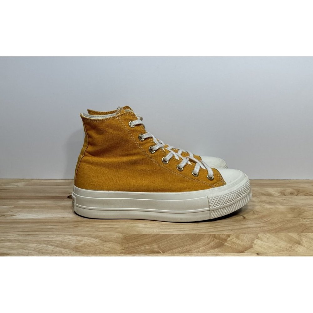 Converse All Star Elevated Gold Women's Size 8.5 Platform High Top 568379C Shoes